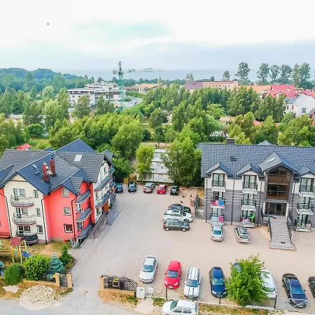 民宿 Willa Holiday *