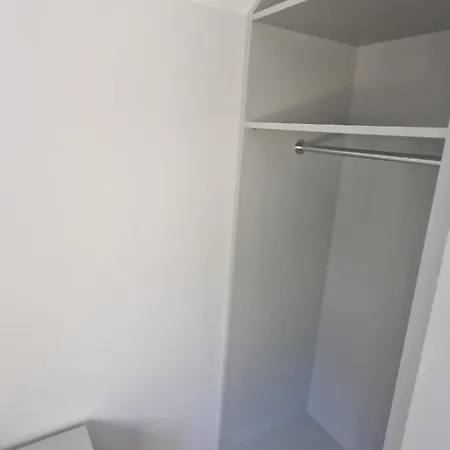 民宿 Willa Holiday *