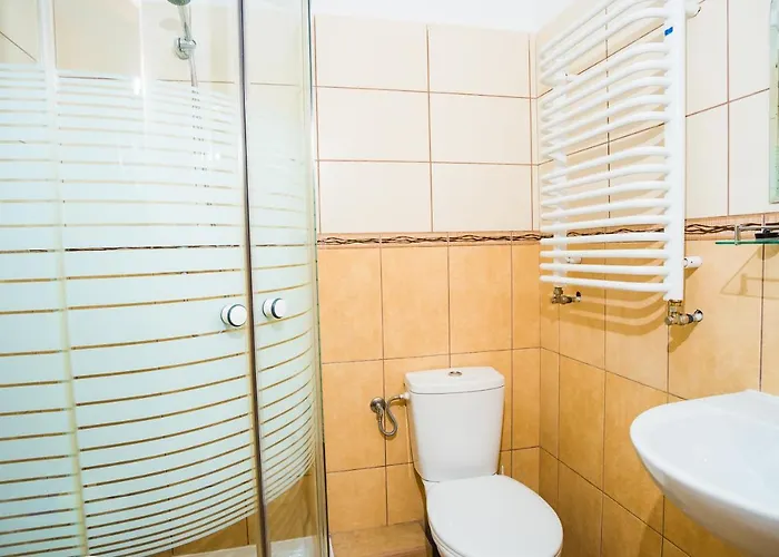 Проживание в семье Willa Holiday *